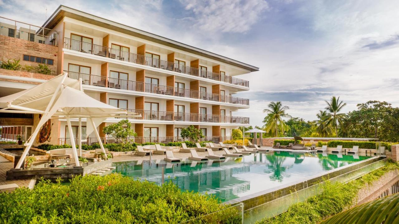 Modala Beach Resort Panglao Exterior foto